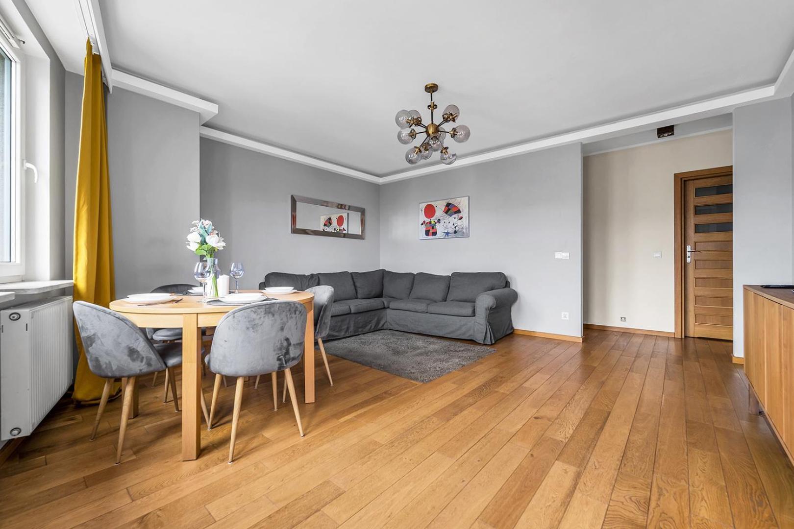 Wola Tower - 60M2, Balcony With City View, Parks Nearby - By Rentujemy Varşovia Exterior foto